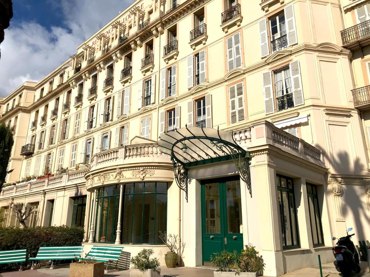 Le Louvre-terrasse-centre Apartment